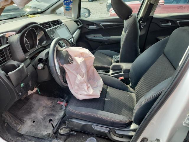 3HGGK5H60JM715083 - 2018 HONDA FIT SPORT WHITE photo 7