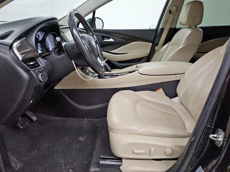 LRBFX2SA0LD062307 - 2020 BUICK ENVISION ESSENCE Սև լուսանկար 7