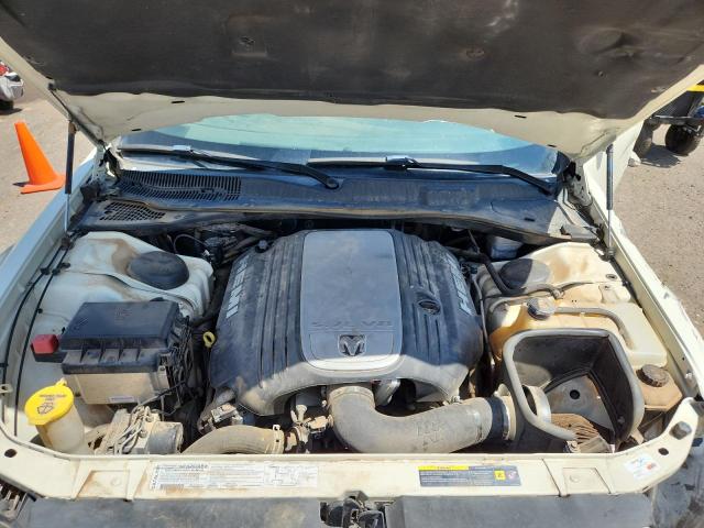 2D4GV582X5H610741 - 2005 DODGE MAGNUM R/T WHITE photo 11