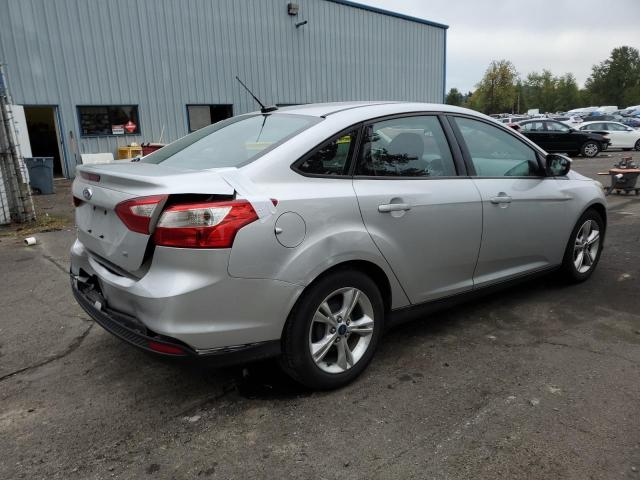 1FADP3F26EL132991 - 2014 FORD FOCUS SE SILVER photo 3