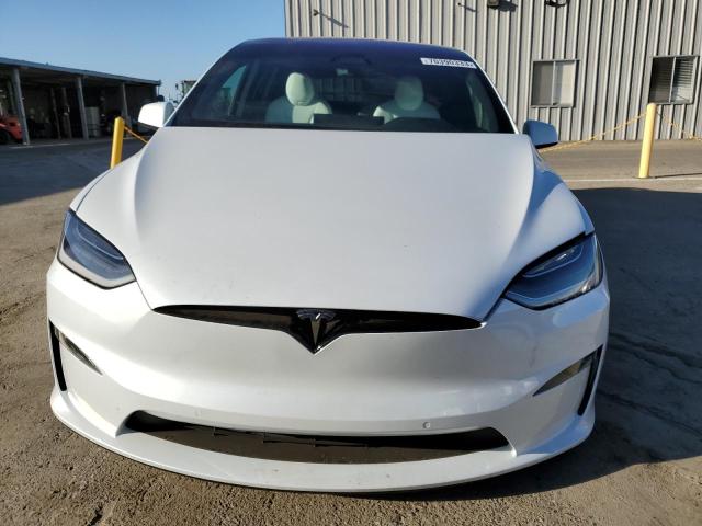 7SAXCBE57PF378434 - 2023 TESLA MODEL X WHITE photo 5