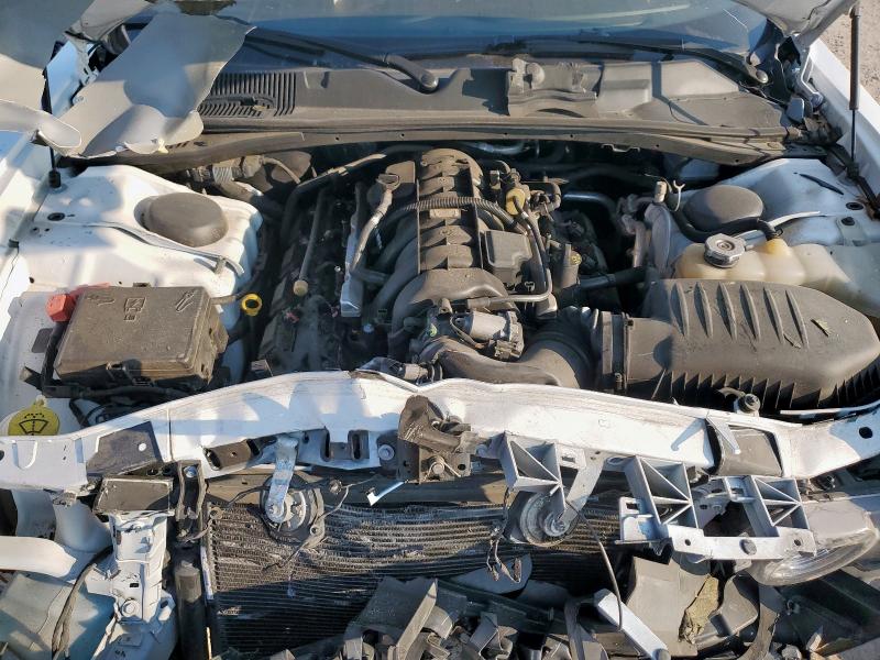 2C3CDZBT0KH573884 - 2019 DODGE CHALLENGER R/T WHITE photo 11