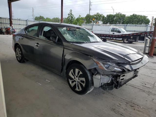 1N4BL4BV7LC128504 - 2020 NISSAN ALTIMA S GRAY photo 4