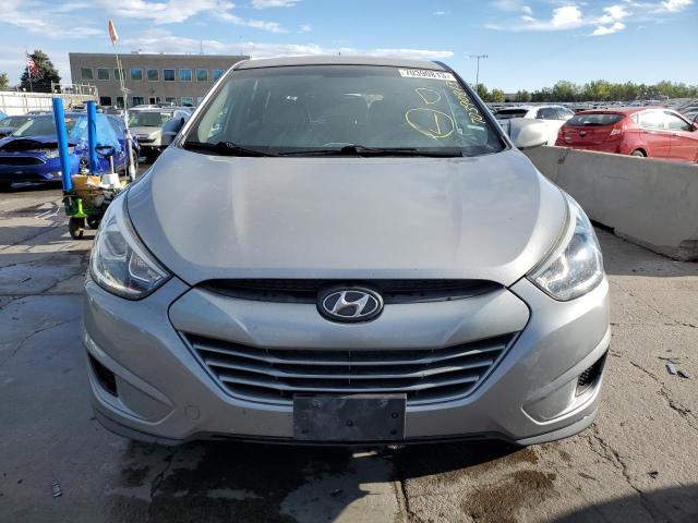 KM8JTCAF7FU027080 - 2015 HYUNDAI TUCSON GLS SILVER photo 5