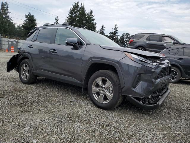 2T3P1RFV7RW446724 - 2024 TOYOTA RAV4 XLE GRAY photo 4