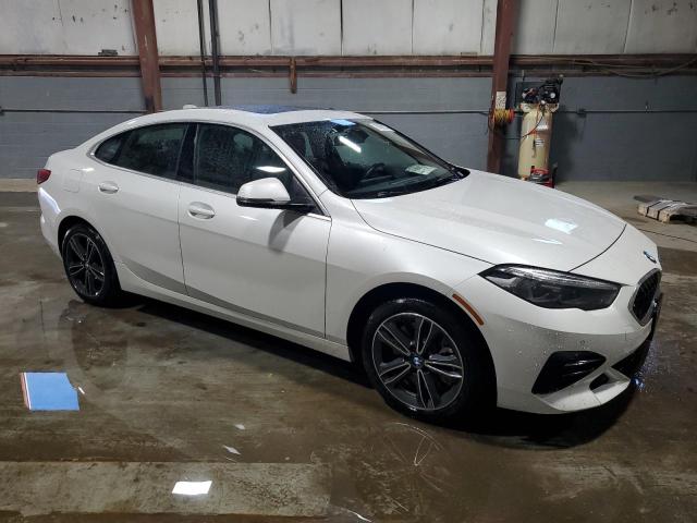 WBA73AK09N7K88511 - 2022 BMW 228XI 白色 照片 4