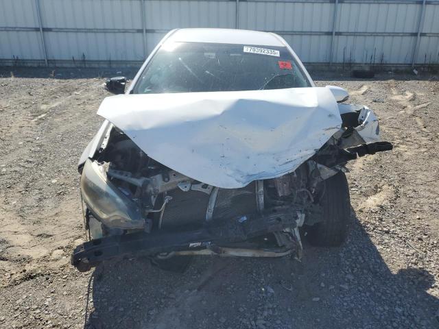 2T1BURHE6GC667575 - 2016 TOYOTA COROLLA L WHITE photo 5