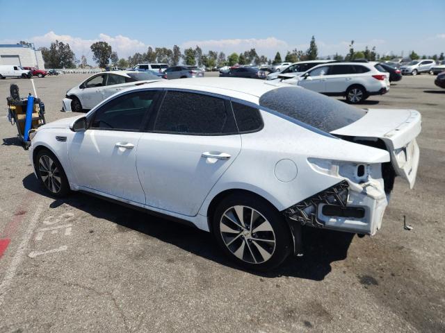 5XXGT4L31KG279754 - 2019 KIA OPTIMA LX WHITE photo 2