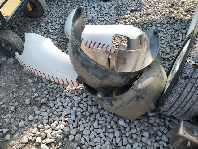 3VWDD21C6YM459131 - 2000 VOLKSWAGEN NEW BEETLE GLX 白色 照片 12