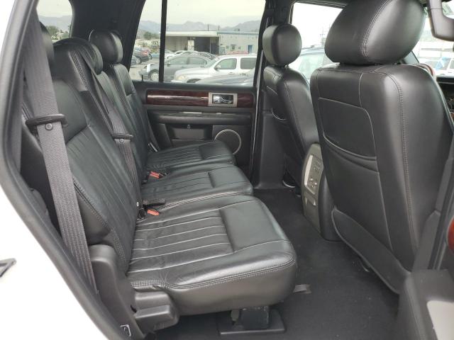 5LMFU27566LJ27296 - 2006 LINCOLN NAVIGATOR WHITE photo 11