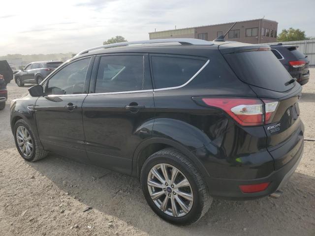 1FMCU0J92JUB16272 - 2018 FORD ESCAPE TITANIUM შავი ფოტო 2