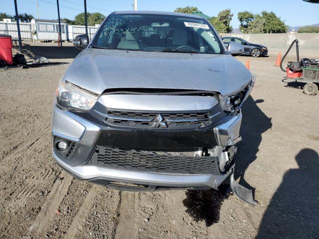 JA4AP3AU5KU007650 - 2019 MITSUBISHI OUTLANDER ES SILVER photo 5