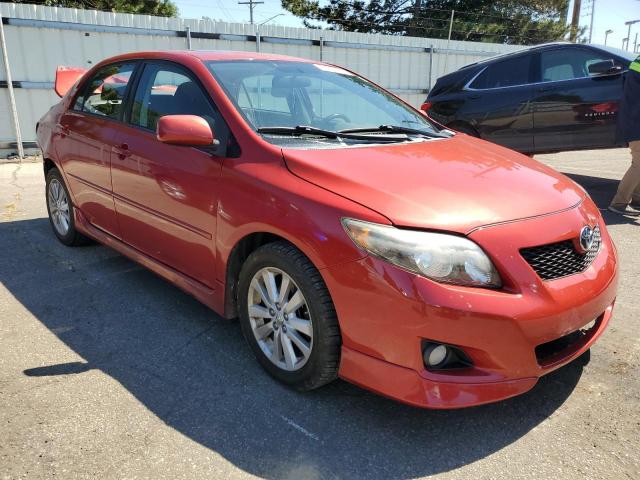 1NXBU4EE4AZ259623 - 2010 TOYOTA COROLLA BASE წითელი ფოტო 4