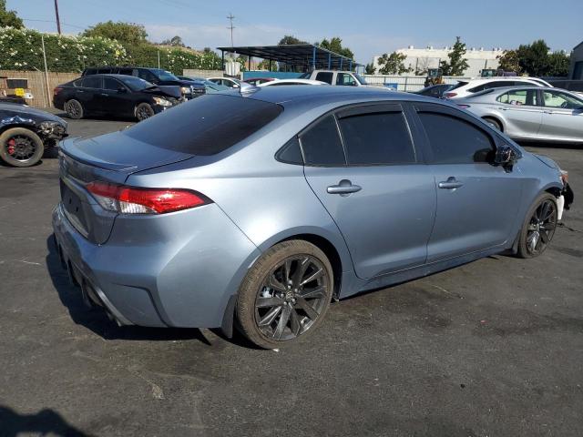 JTDBCMFE3R3056407 - 2024 TOYOTA COROLLA LE BLUE photo 3