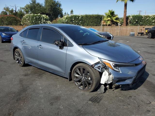 JTDBCMFE3R3056407 - 2024 TOYOTA COROLLA LE BLUE photo 4