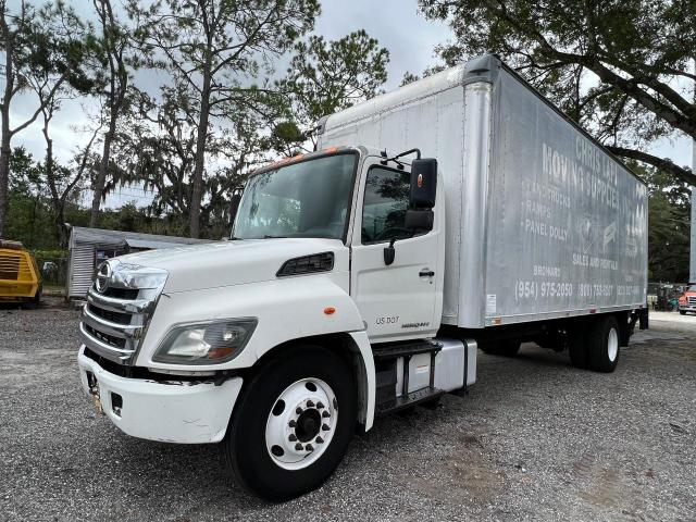 5PVNV8JV3F4S54853 - 2015 HINO HINO 338 WHITE photo 2