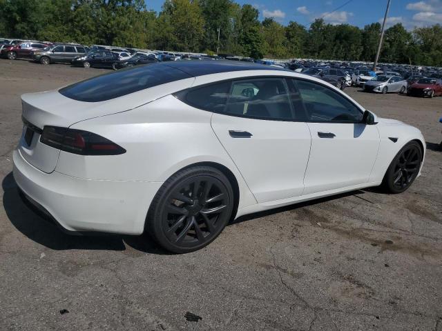 5YJSA1E53NF489759 - 2022 TESLA MODEL S WHITE photo 3