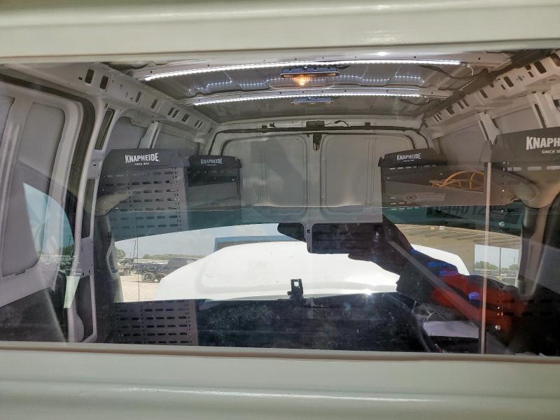 1GCWGAF74R1271408 - 2024 CHEVROLET EXPRESS G2 白色 照片 10