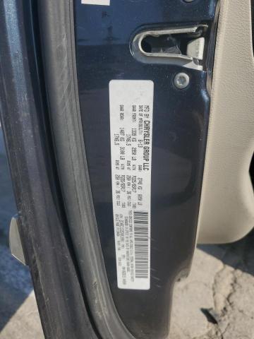 2C4RC1CG5DR818901 - 2013 CHRYSLER TOWN & COU TOURING L GRAY photo 13