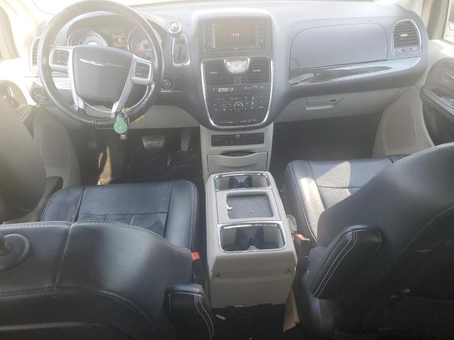 2C4RC1CG5DR818901 - 2013 CHRYSLER TOWN & COU TOURING L GRAY photo 8