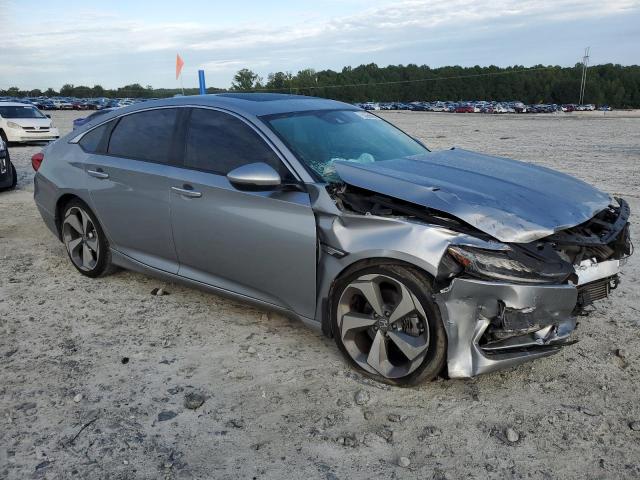 1HGCV2F96KA029873 - 2019 HONDA ACCORD TOURING SILVER photo 4