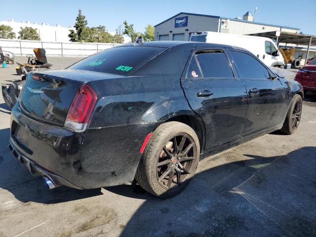 2C3CCAGG7JH267568 - 2018 CHRYSLER 300 S BLACK photo 3