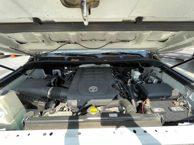 5TFRM5F16GX099210 - 2016 TOYOTA TUNDRA DOUBLE CAB SR/SR5 TWO TONE photo 7