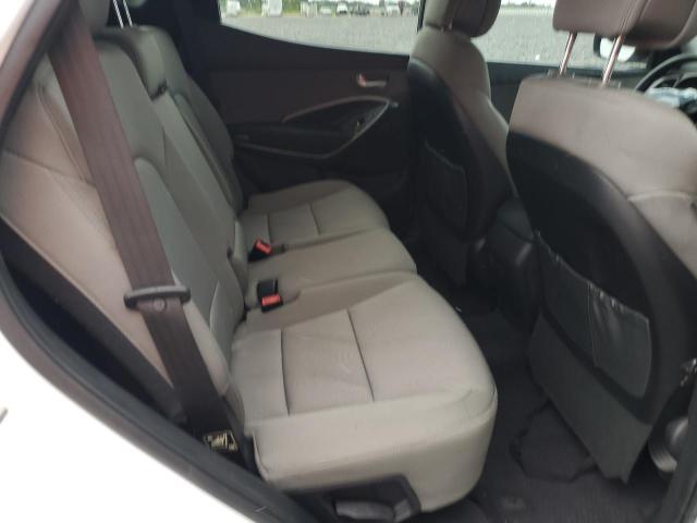 5NMZU3LB0JH054376 - 2018 HYUNDAI SANTA FE S WHITE photo 11