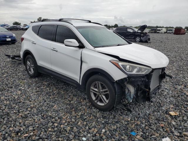 5NMZU3LB0JH054376 - 2018 HYUNDAI SANTA FE S WHITE photo 4