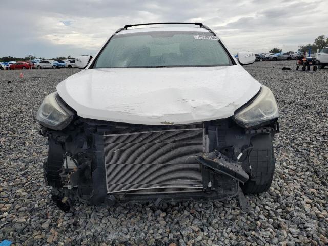 5NMZU3LB0JH054376 - 2018 HYUNDAI SANTA FE S WHITE photo 5