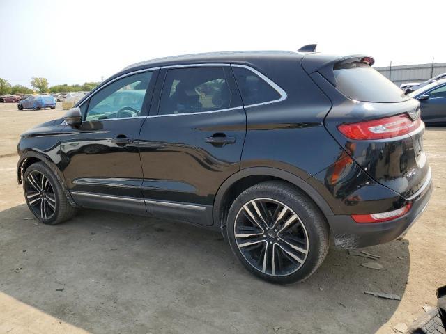 5LMTJ3DH6JUL00558 - 2018 LINCOLN MKC RESERVE შავი ფოტო 2