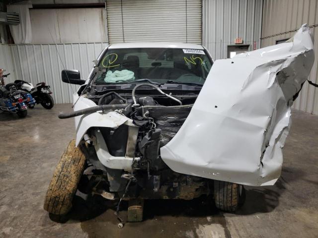 1C6RR7KT3HS814955 - 2017 RAM 1500 ST WHITE photo 5