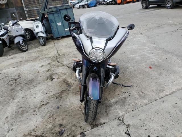 WB10L3308N6F05244 - 2022 BMW R18 B 紫色 照片 2