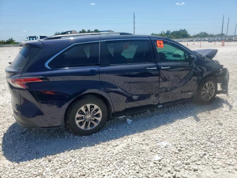 5TDYRKEC3MS066424 - 2021 TOYOTA SIENNA XLE 蓝色 照片 3