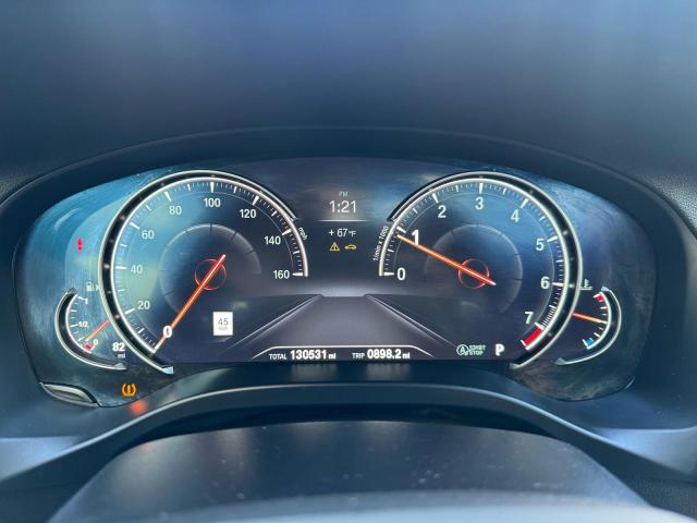 5UXUJ3C59KLG52027 - 2019 BMW X4 XDRIVE30I WHITE photo 9