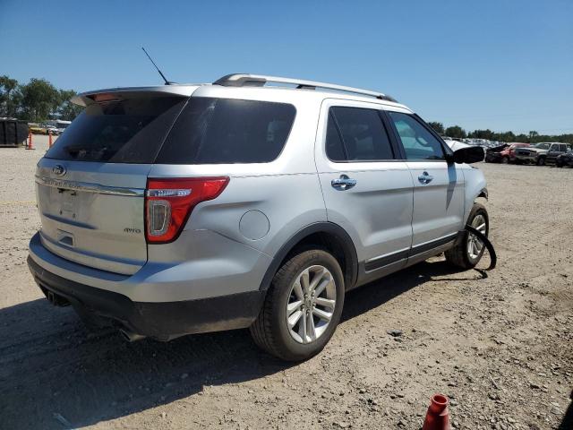 1FMHK8D8XBGA80585 - 2011 FORD EXPLORER XLT SILVER photo 3