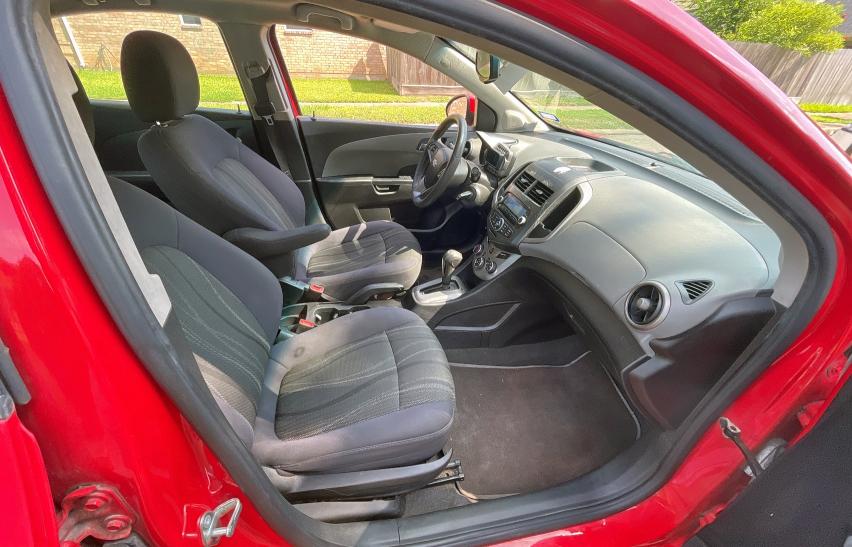 1G1JC5SHXF4127411 - 2015 CHEVROLET SONIC LT RED photo 5