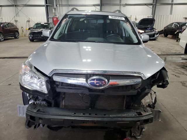JF2SJADC0FH842171 - 2015 SUBARU FORESTER 2.5I PREMIUM SILVER photo 5