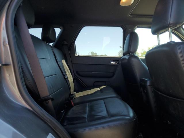 1FMCU9DG9CKC50418 - 2012 FORD ESCAPE XLT GRAY photo 11