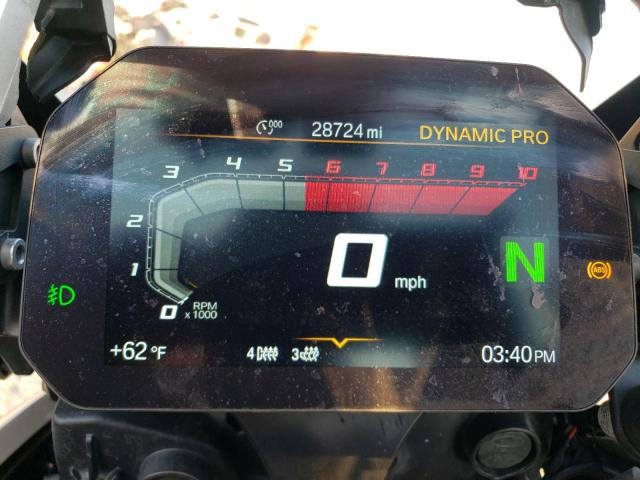 WB10M1302N6F06830 - 2022 BMW R 1250 GS ADVENTURE WHITE photo 8