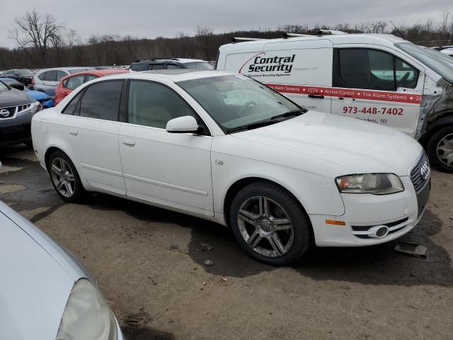 WAUDF78E17A232567 - 2007 AUDI A4 2.0T QUATTRO WHITE photo 4