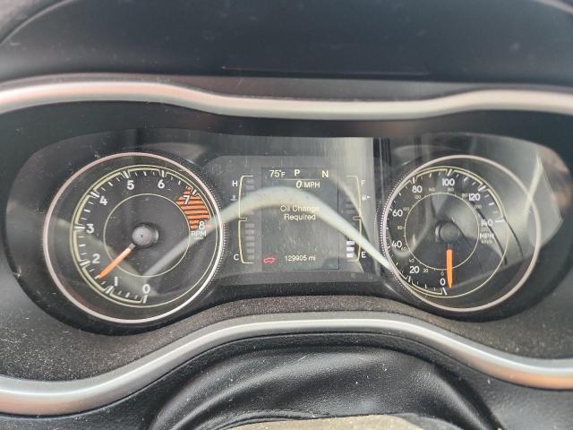 1C4PJMCS8HW575259 - 2017 JEEP CHEROKEE LATITUDE 黑色 照片 9