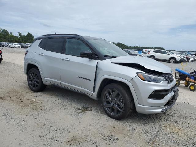 3C4NJDCN5RT127764 - 2024 JEEP COMPASS LIMITED GRAY photo 4