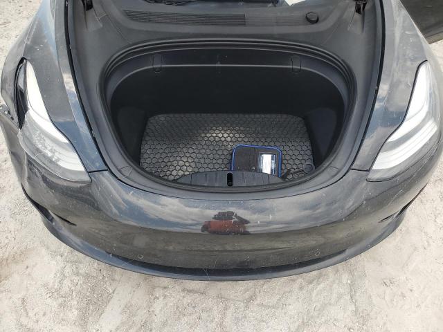 5YJ3E1EB3JF113636 - 2018 TESLA MODEL 3 შავი ფოტო 11