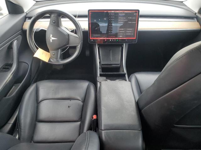 5YJ3E1EB3JF113636 - 2018 TESLA MODEL 3 შავი ფოტო 8