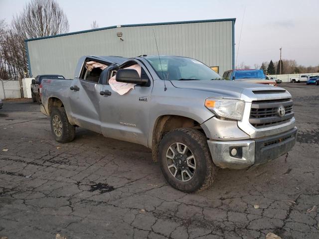 5TFDY5F10FX431722 - 2015 TOYOTA TUNDRA CREWMAX SR5 SILVER photo 4