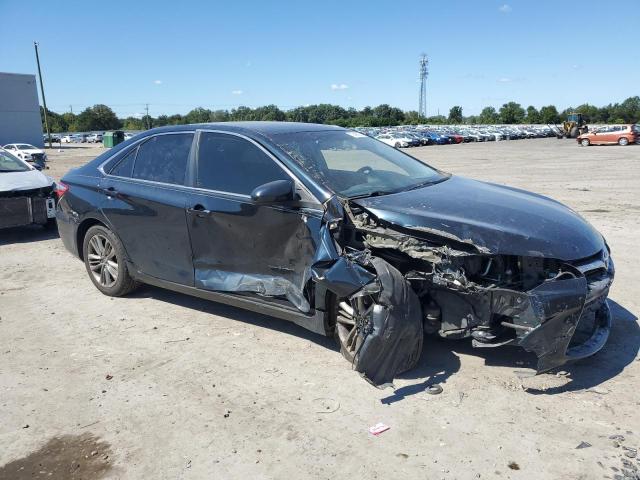 4T1BF1FK0HU716225 - 2017 TOYOTA CAMRY LE 黑色 照片 4