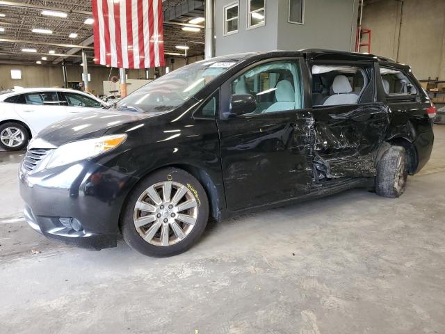 2011 TOYOTA SIENNA LE, 