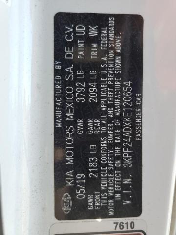 3KPF24ADXKE120654 - 2019 KIA FORTE FE WHITE photo 13