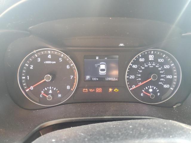 3KPF24ADXKE120654 - 2019 KIA FORTE FE WHITE photo 9